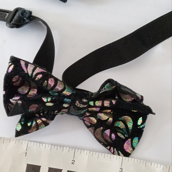 Men's Designed Multicolored with Black Background Bow Tie. - Picture 2 of 4